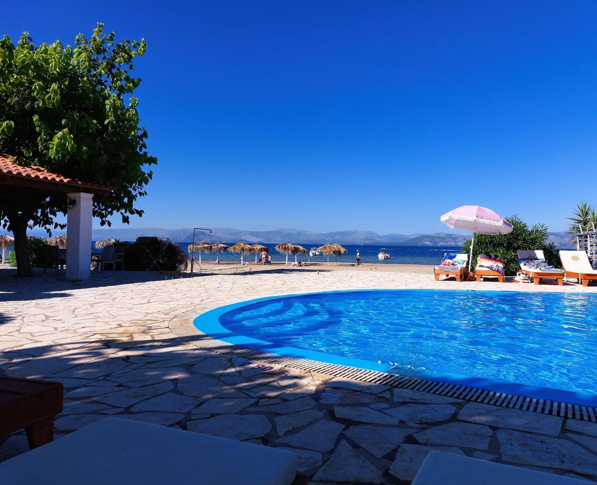 Cavos Sunrise Beach Apartments Kavos Exterior photo